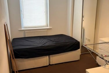 1 bed house, Station Road, South Gosfoth, Newcastle, NE31QD - Image 3